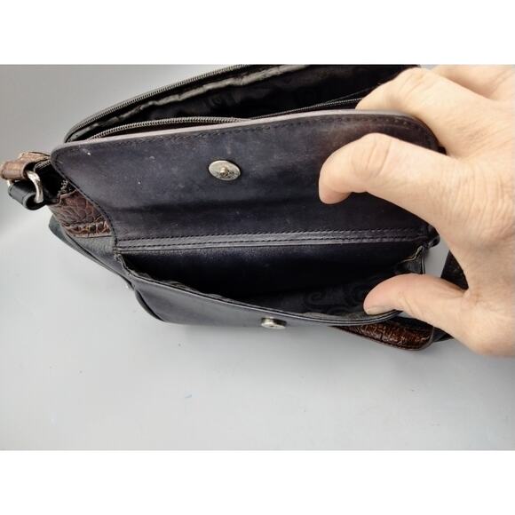 Brighton Brown Black Croc Embossed Leather Crossbody Purse Heart Charm Wallet - Picture 9 of 9
